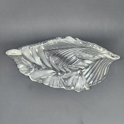 Mikasa Capriccio Crystal Leaf Serving Dish | Vintage Floral Glass Bowl for Entertaining