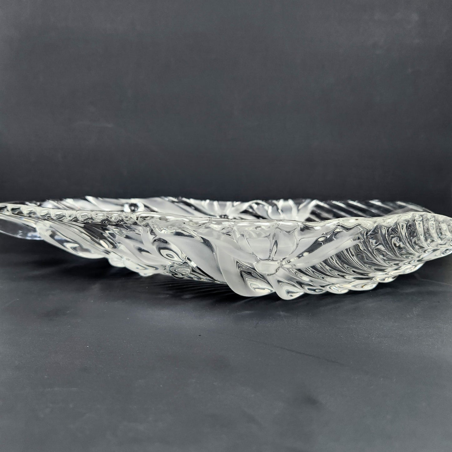 Mikasa Capriccio Crystal Leaf Serving Dish | Vintage Floral Glass Bowl for Entertaining