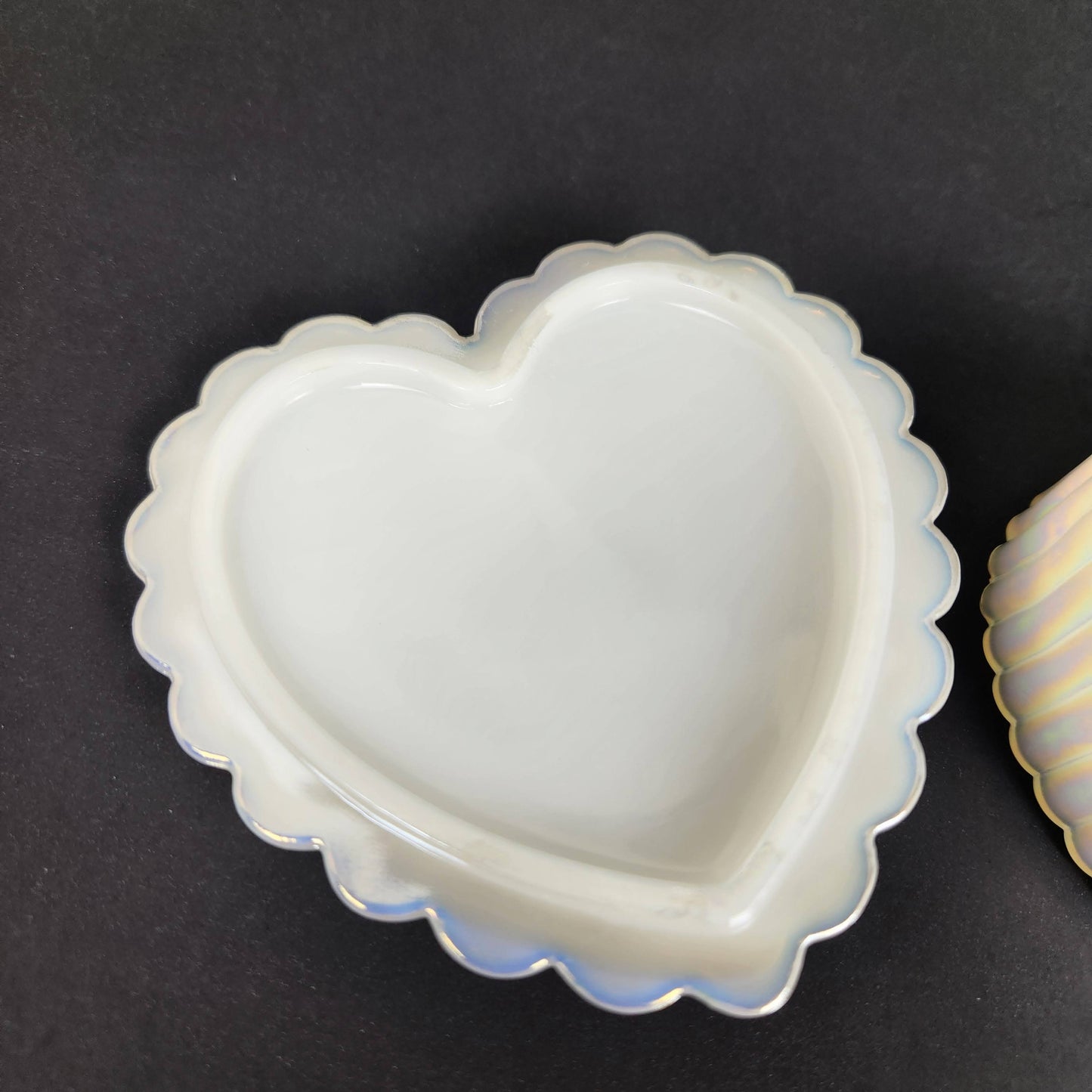 Vintage Fenton Iridescent Heart Trinket Box with Floral Lid – Opalescent Glass Jewelry Box